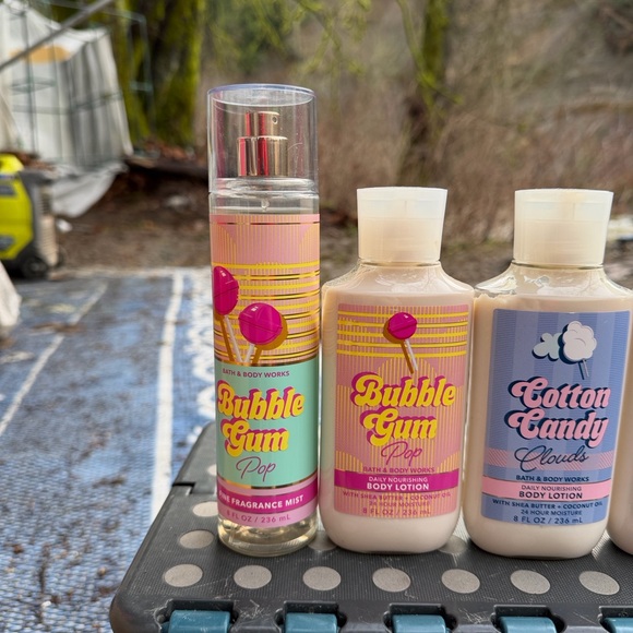 Bath and body works candy scented bundle - Picture 2 of 5